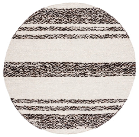 Safavieh Natura 6'-0" x 6'-0" Rug in Black / Ivory