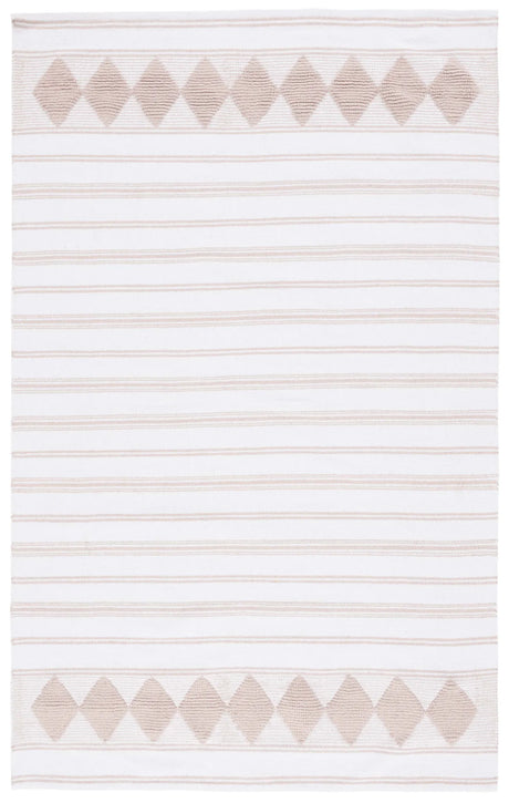 Safavieh Montauk 4'-0" x 6'-0" Rug in Pink / Ivory