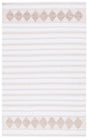 Safavieh Montauk 4'-0" x 6'-0" Rug in Pink / Ivory