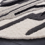 Safavieh Rodeo Drive 6'-0" x 6'-0" Rug in Ivory / Black