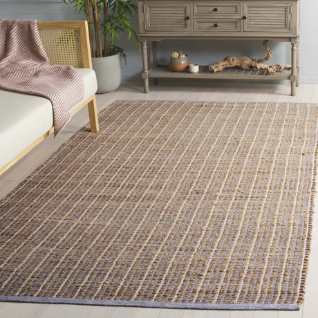 Safavieh Natural Fiber 4'-0" x 6'-0" Rug in Natural / Grey