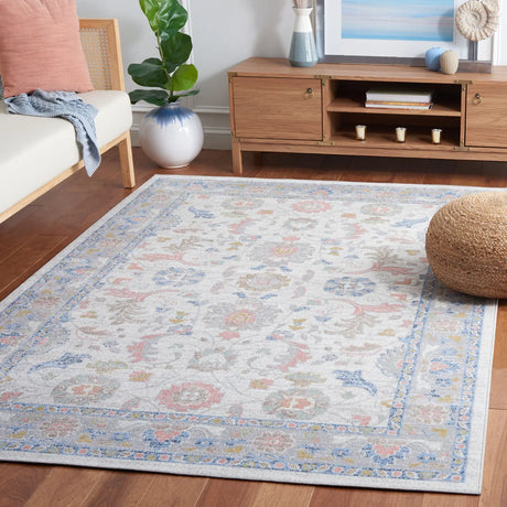 Safavieh Bayside 4'-0" x 6'-0" Rug in Beige / Blue