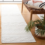 Safavieh Natura 2'-3" x 9'-0" Rug in Ivory