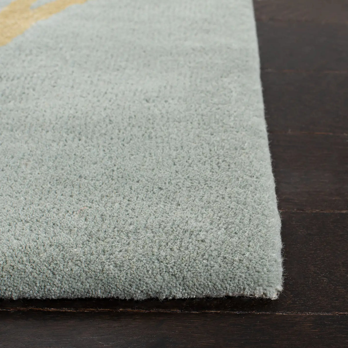 Safavieh Soho 3'-6" x 5'-6" Rug in Light Blue / Multi
