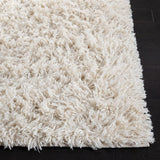 Safavieh Shag 4'-0" x 6'-0" Rug in Ivory