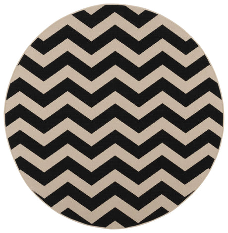 Safavieh Courtyard 5'-3" x 5'-3" Rug in Black / Beige