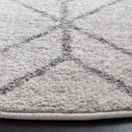 Safavieh Adirondack 6'-0" x 6'-0" Rug in Light Grey / Dark Grey