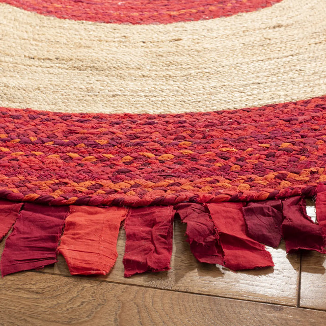 Safavieh Cape Cod 6'-0" x 6'-0" Rug in Red / Natural