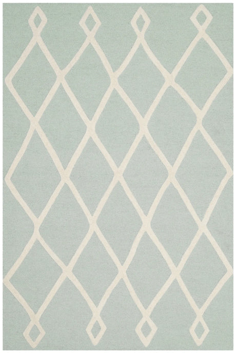 Safavieh Safavieh Kids 3'-0" x 5'-0" Rug in Mint / Ivory