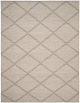Safavieh Montauk 10'-0" x 14'-0" Rug in Grey