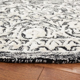 Safavieh Precious 6'-0" x 6'-0" Rug in Black / Ivory
