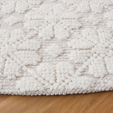 Safavieh Vermont 6'-0" x 6'-0" Rug in Ivory