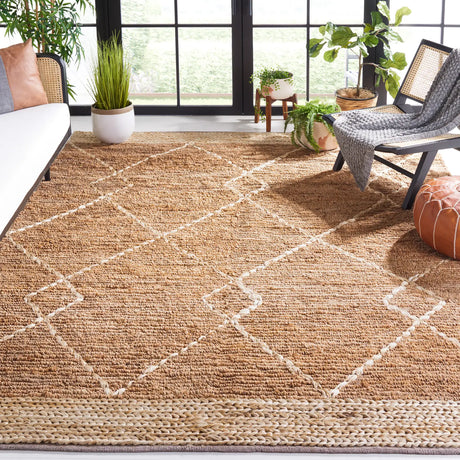 Safavieh Natural Fiber 6'-0" x 9'-0" Rug in Natural / Ivory