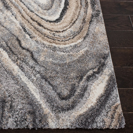 Safavieh Cyrus Shag 4'-5" x 6'-5" Rug in Ivory / Grey