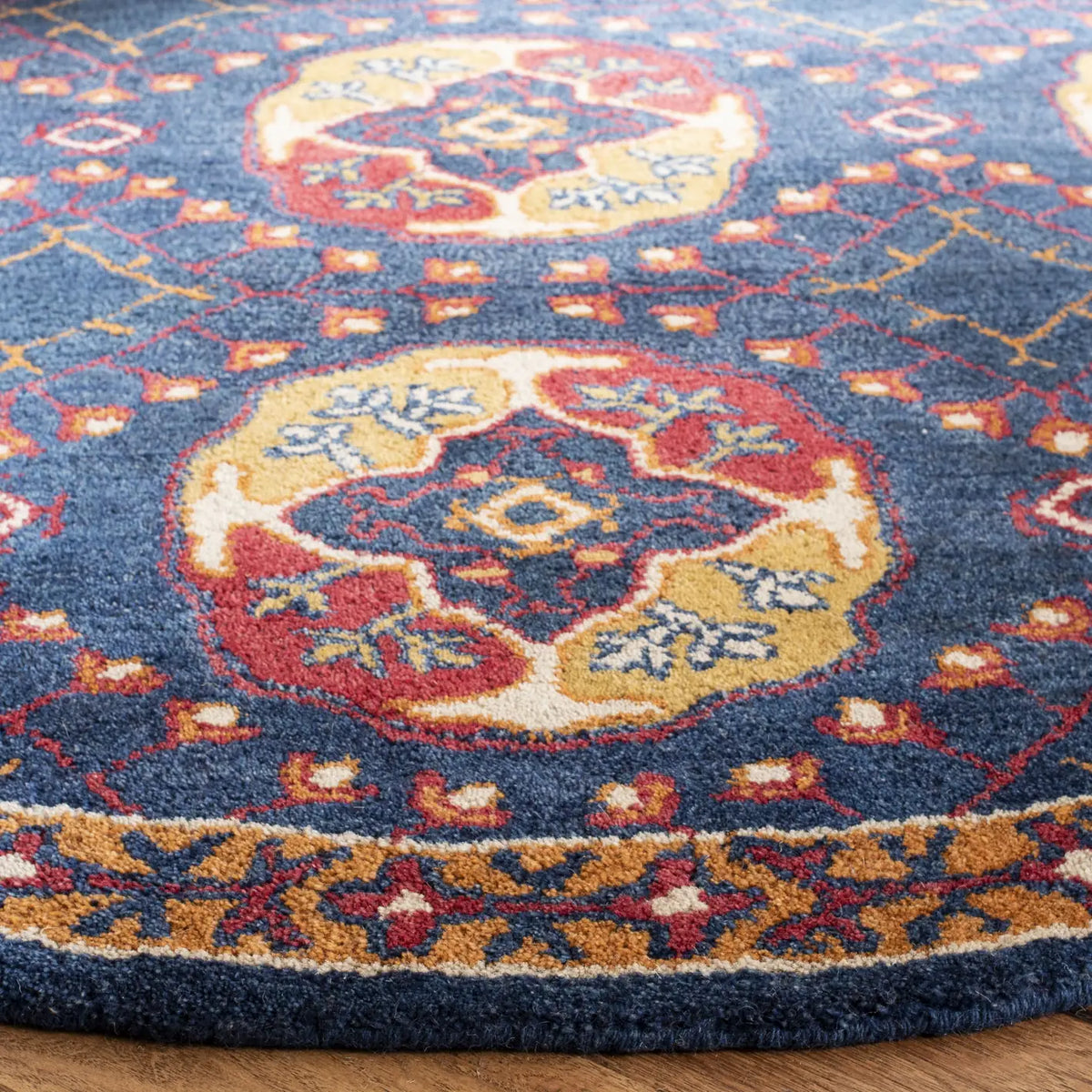 Safavieh Heritage 6'-0" x 6'-0" Rug in Navy / Red