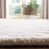 Safavieh Cambridge 5'-0" x 8'-0" Rug in Lavander / Ivory