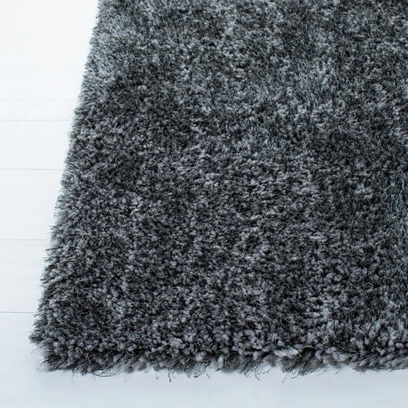 Safavieh Shag 4'-0" x 6'-0" Rug in Dark Grey