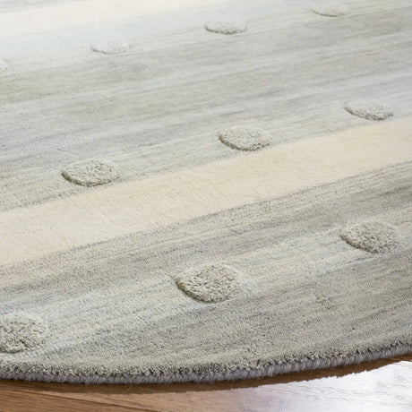 Safavieh Safavieh Kids 5'-0" x 5'-0" Rug in Grey / Ivory