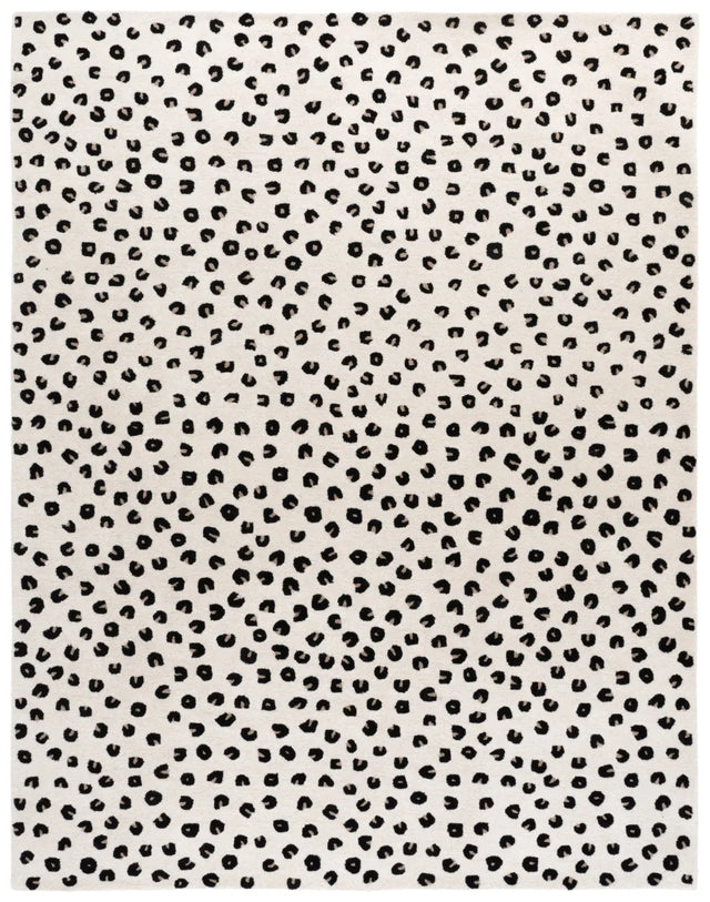 Safavieh Fifth Avenue 8'-0" x 10'-0" Rug in Ivory / Black