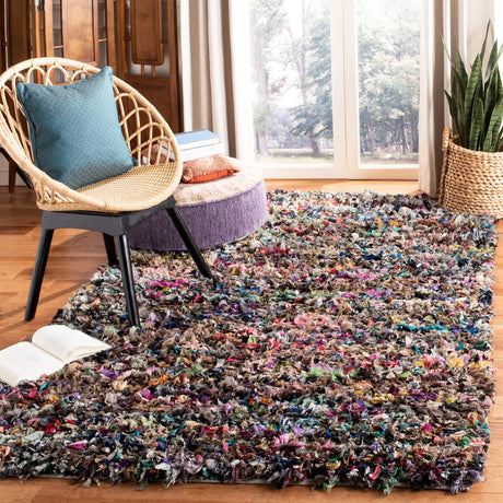 Safavieh Rio Shag 4'-0" x 6'-0" Rug in Grey / Multi