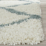 Safavieh Sgd-Dallas Shag 6'-0" x 6'-0" Rug in Ivory / Light Blue