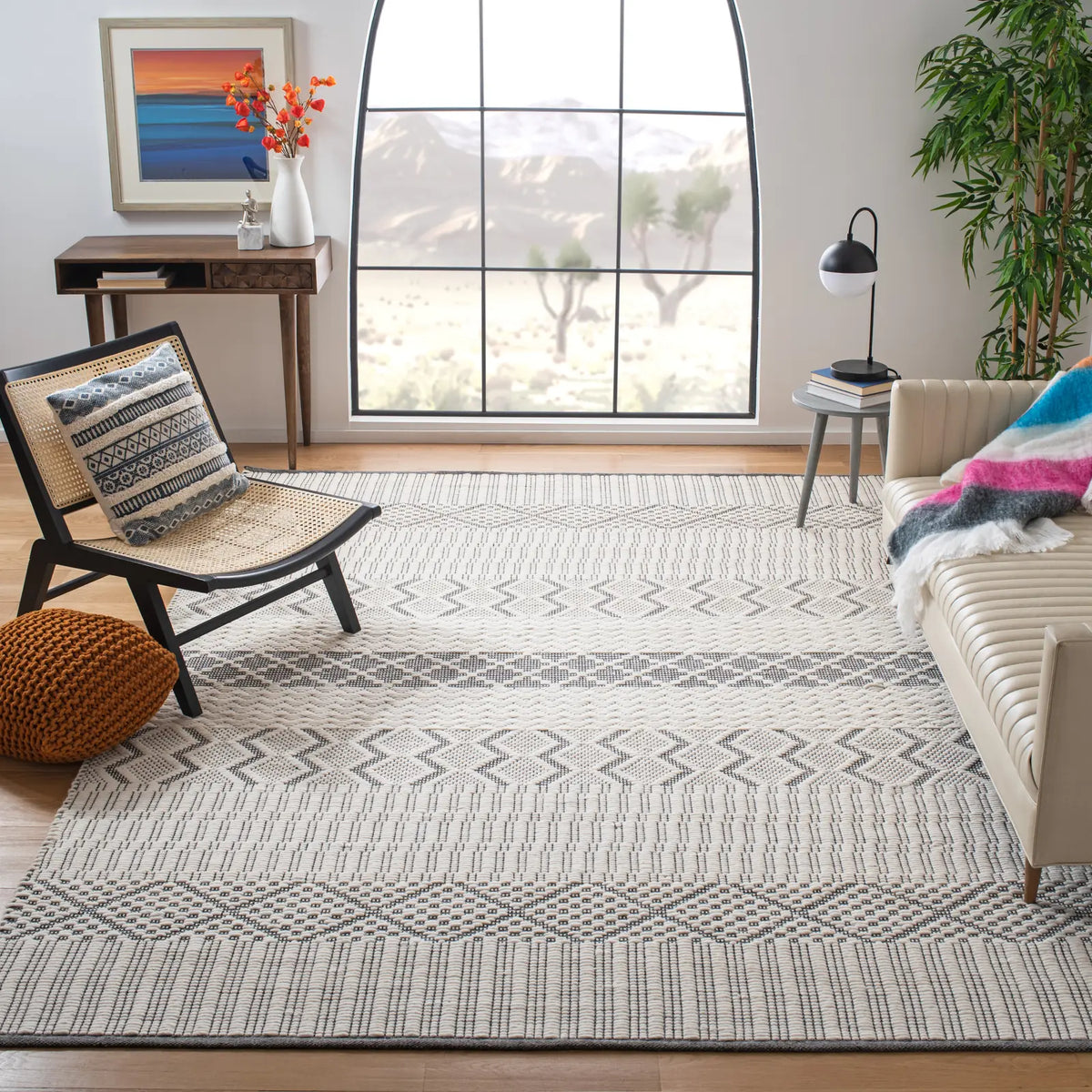 Safavieh Natura 6'-0" x 9'-0" Rug in Ivory / Grey