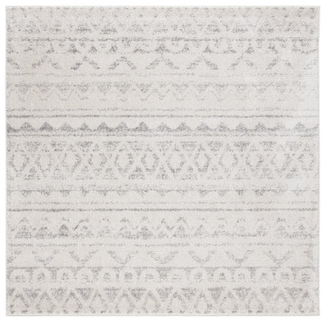 Safavieh Adirondack 6'-0" x 6'-0" Rug in Ivory / Silver