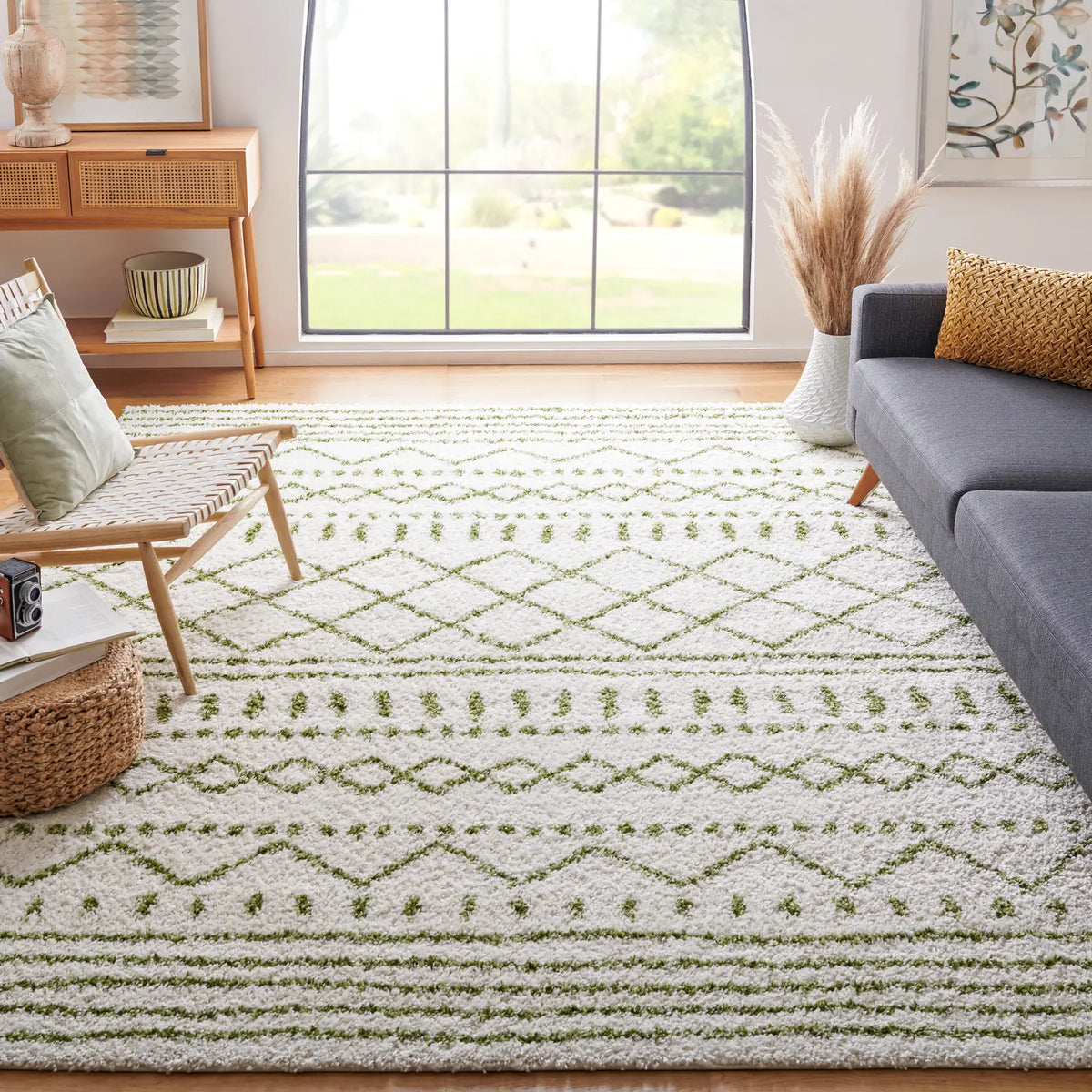 Safavieh Arizona Shag 10'-0" x 14'-0" Rug in Ivory / Green