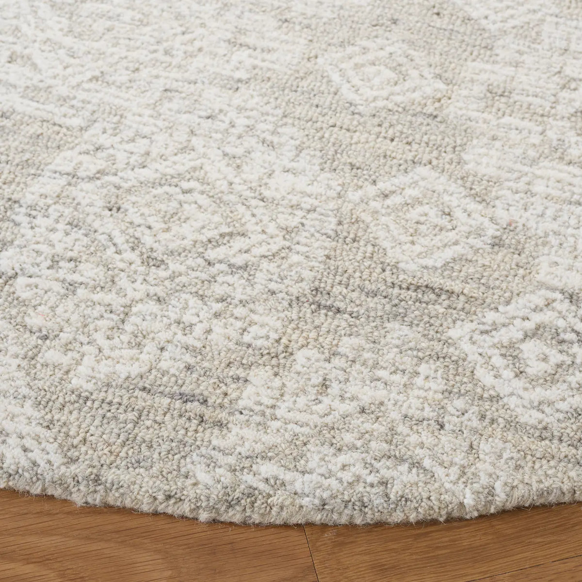 Safavieh Metro 6'-0" x 6'-0" Rug in Light Brown / Ivory