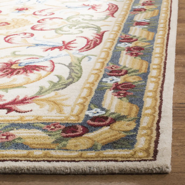 Safavieh Blossom 5'-0" x 8'-0" Rug in Ivory / Green