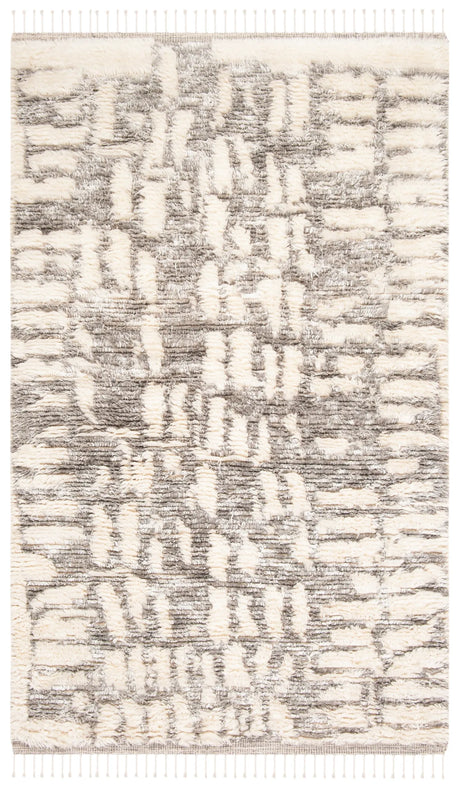 Safavieh Manhattan 4'-0" x 6'-0" Rug in Ivory / Grey