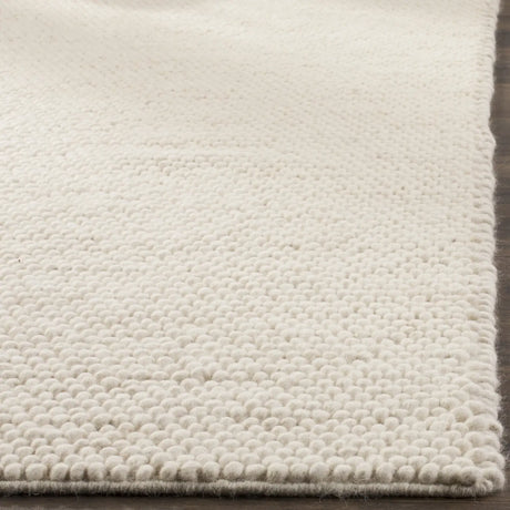 Safavieh Natura 5'-0" x 8'-0" Rug in Ivory