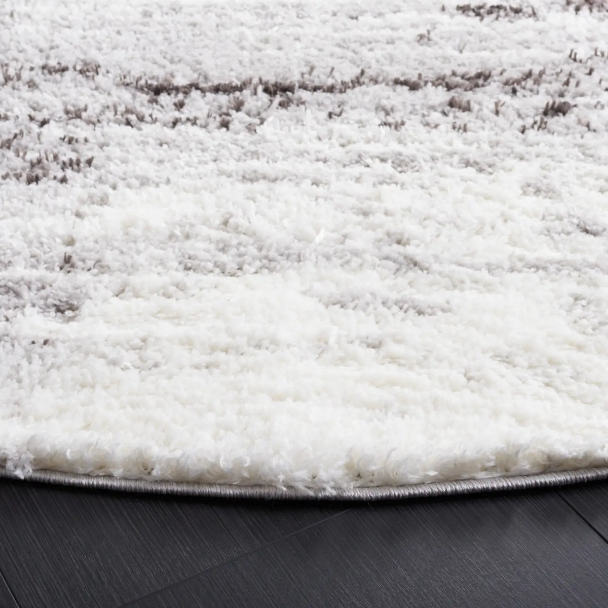 Safavieh Berber Shag 7'-0" x 7'-0" Rug in Grey / Light Grey