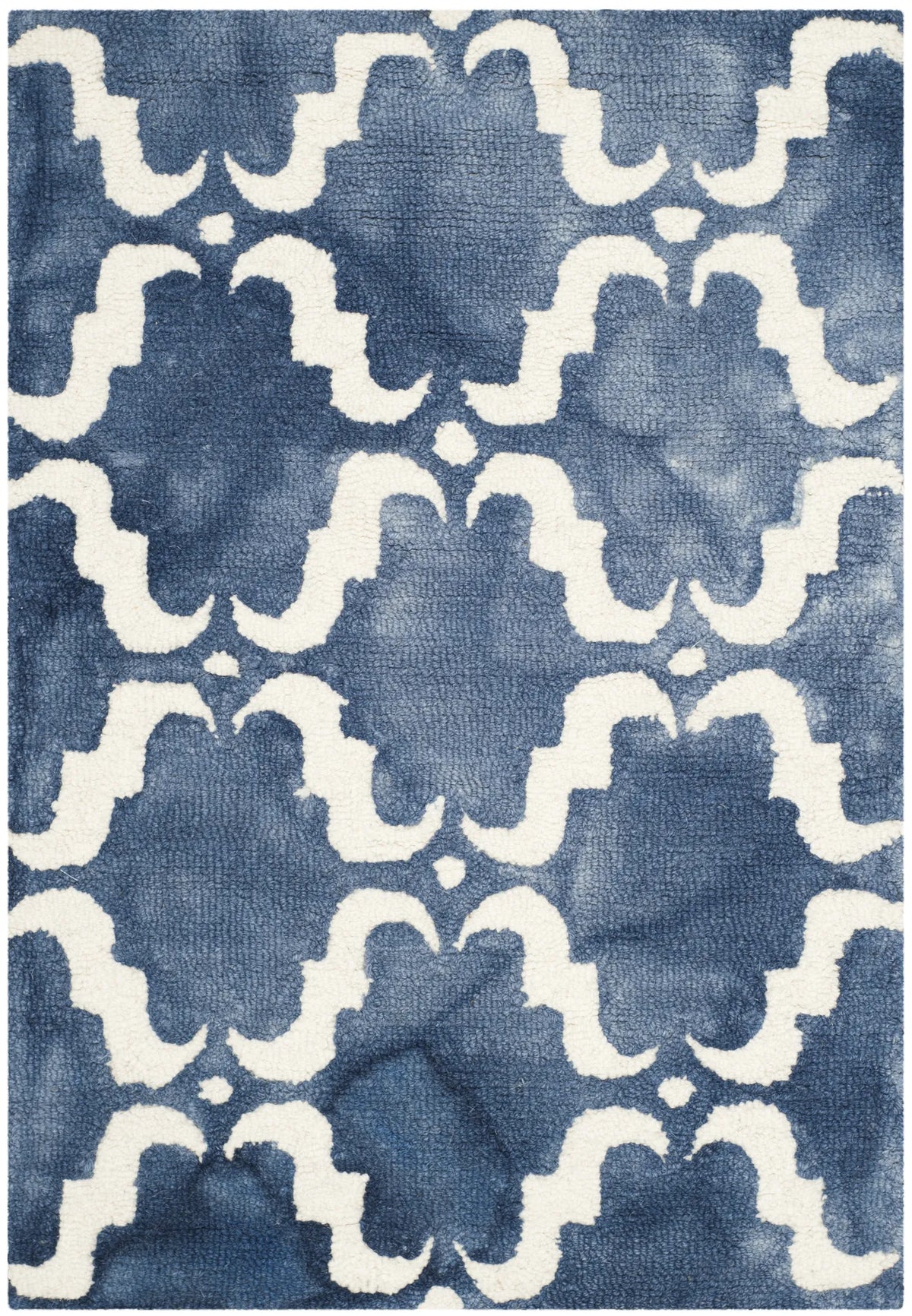Safavieh Dip Dye 2'-0" x 3'-0" Rug in Navy / Ivory