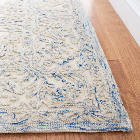 Safavieh Martha Stewart 4'-0" x 6'-0" Rug in Ivory / Blue
