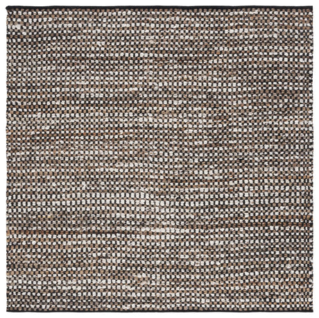 Safavieh Natura 6'-0" x 6'-0" Rug in Black / Ivory