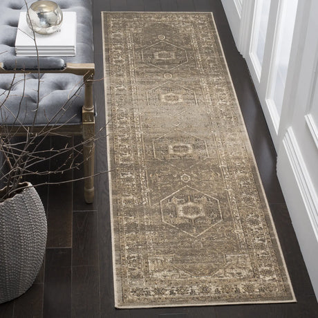 Safavieh Vintage 2'-2" x 8'-0" Rug in Mouse