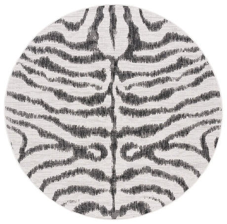 Safavieh Courtyard 6'-7" x 6'-7" Rug in Ivory / Black
