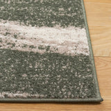 Safavieh Adirondack 4'-0" x 6'-0" Rug in Dark Green / Ivory