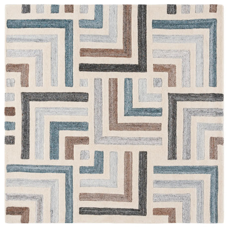 Safavieh Fifth Avenue 6'-0" x 6'-0" Rug in Ivory / Grey