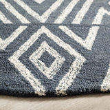 Safavieh Micro-Loop 5'-0" x 5'-0" Rug in Navy / Blue