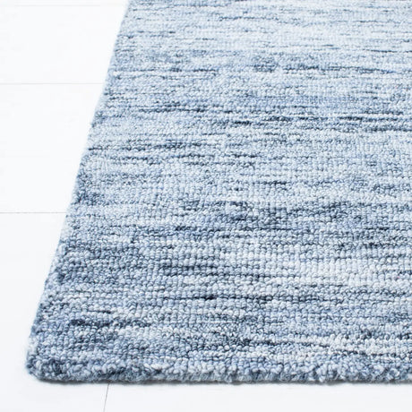 Safavieh Metro 4'-0" x 6'-0" Rug in Blue