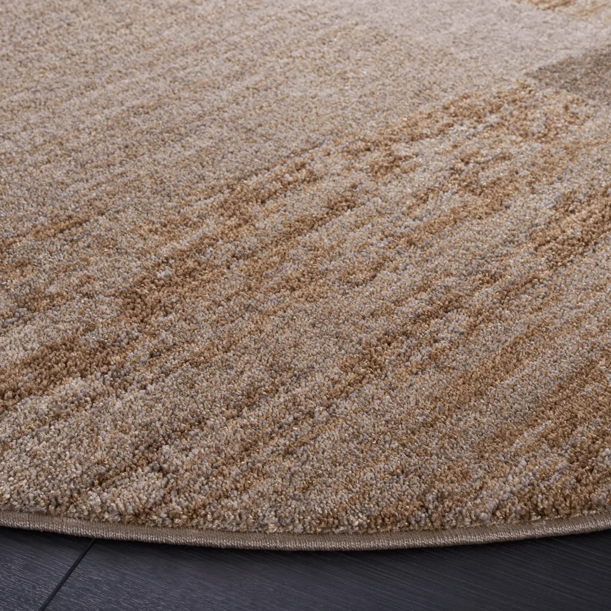 Safavieh Lasa 6'-7" x 6'-7" Rug in Taupe / Gold