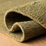 Safavieh Himalaya 4'-0" x 6'-0" Rug in Green