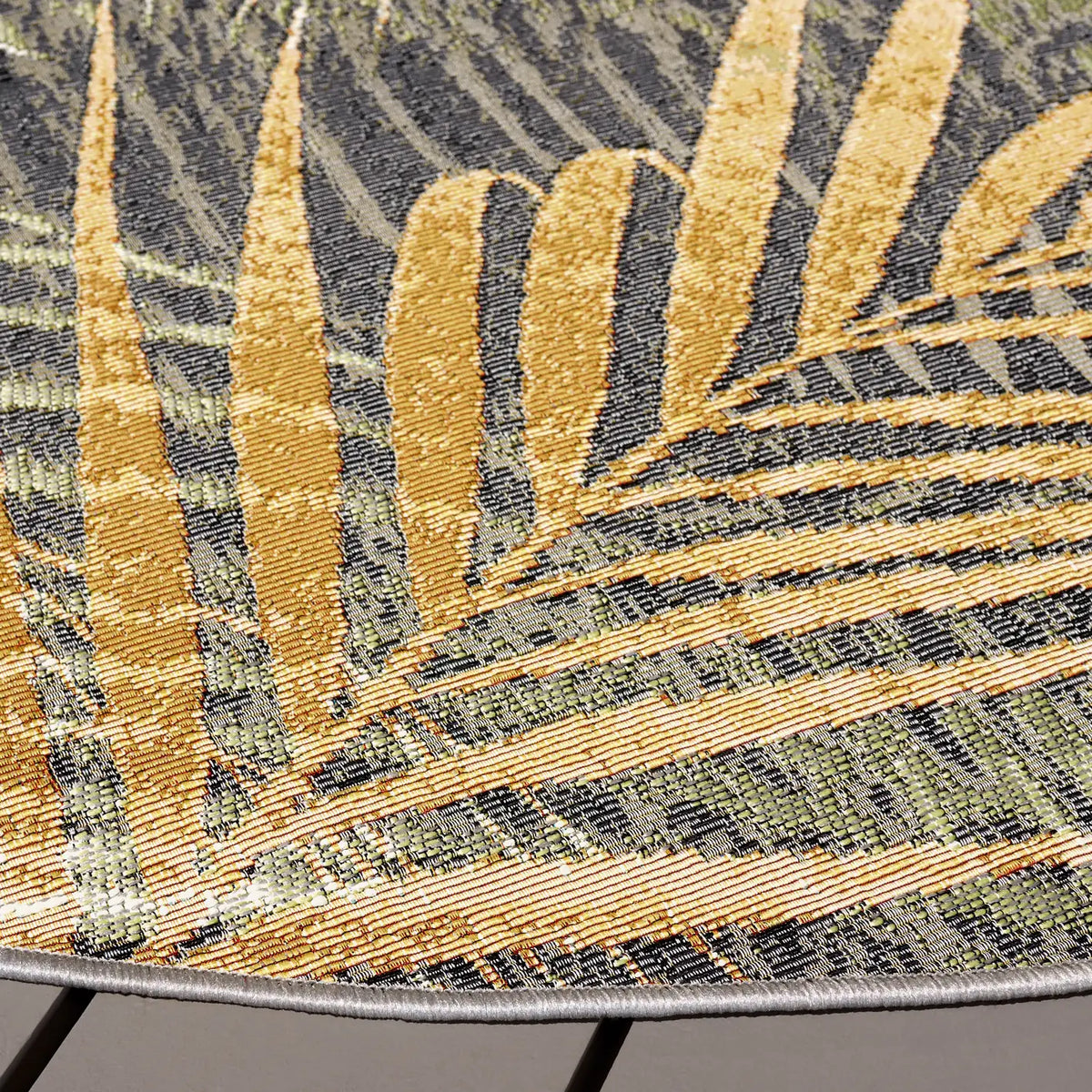 Safavieh Barbados 500 6'-6" x 6'-6" Rug in Black Green / Gold