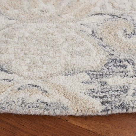 Safavieh Micro-Loop 5'-0" x 5'-0" Rug in Charcoal / Ivory