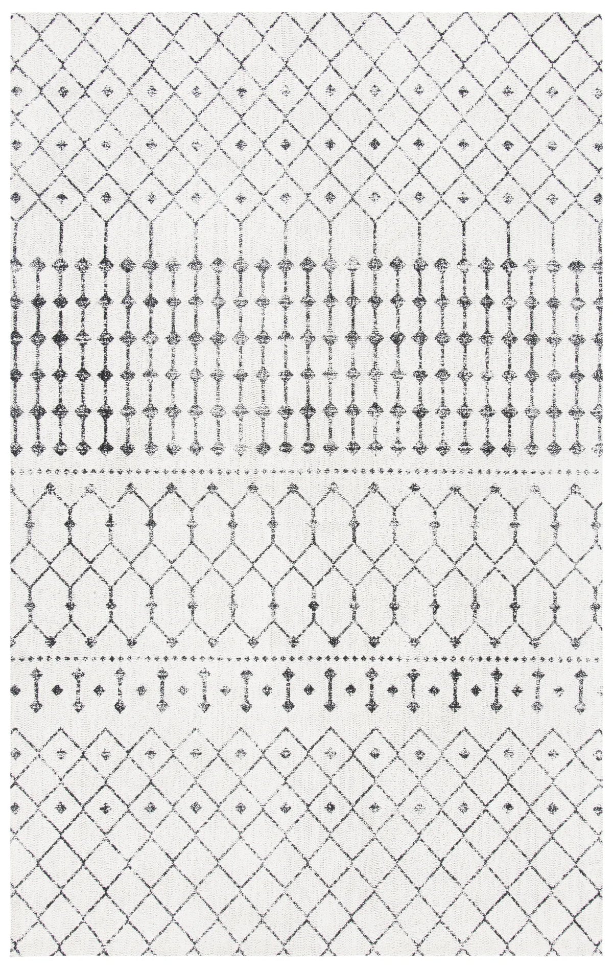 Safavieh Classic Vintage 4'-0" x 6'-0" Rug in Beige / Black