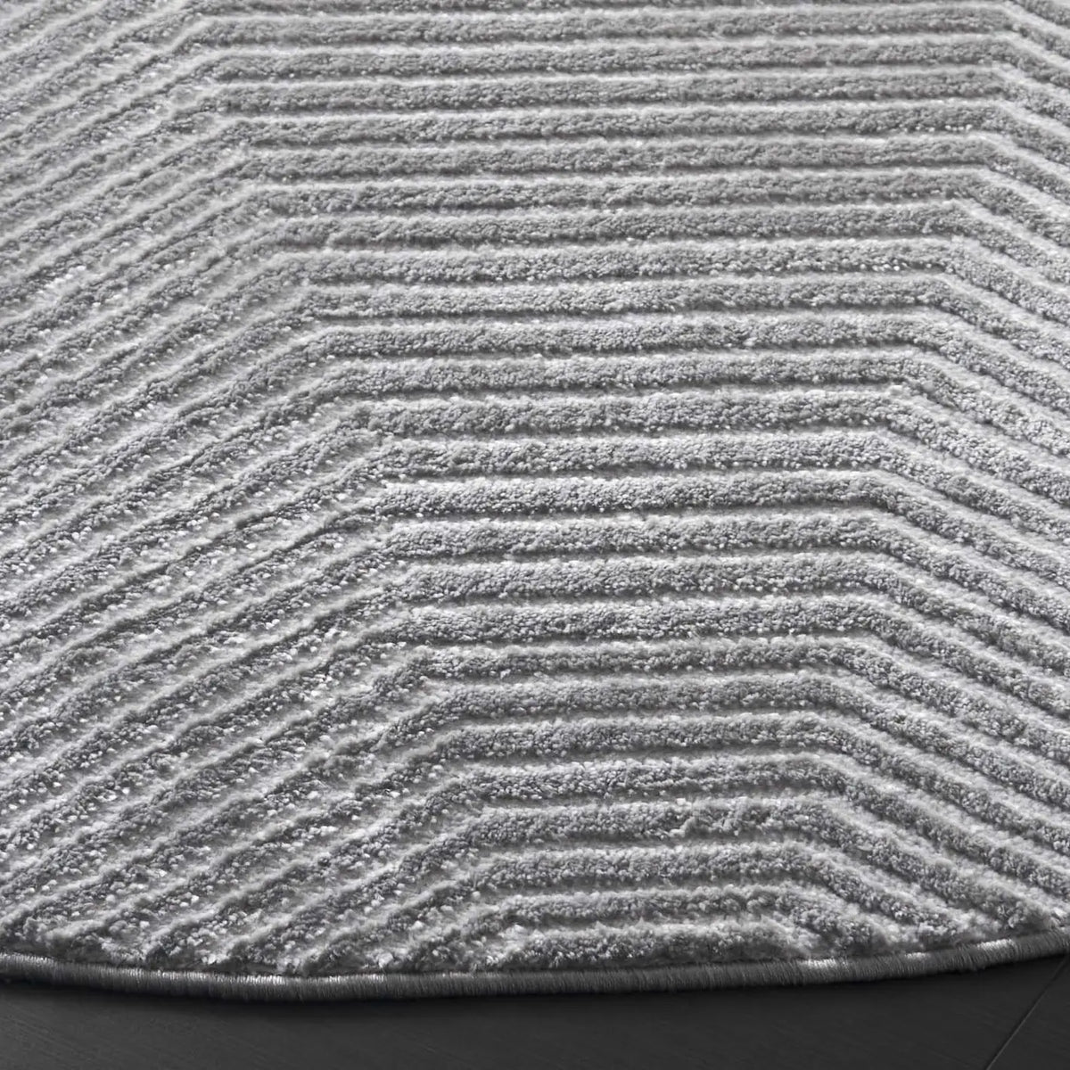 Safavieh Carter 6'-7" x 6'-7" Rug in Grey / Light Grey