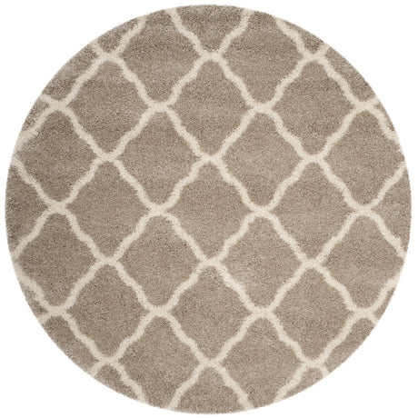 Safavieh Hudson Shag 5'-3" x 5'-3" Rug in Beige / Ivory