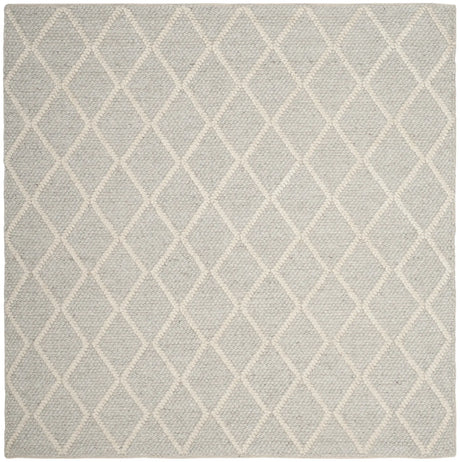 Safavieh Natura 6'-0" x 6'-0" Rug in Silver / Ivory